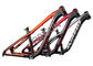 أحمر / برتقالي الأمتعة ومعدات الإضاءة Mtb إطارات الدراجة ، 27.5 بوصة سبائك الألومنيوم الدراجة الإطار المزود